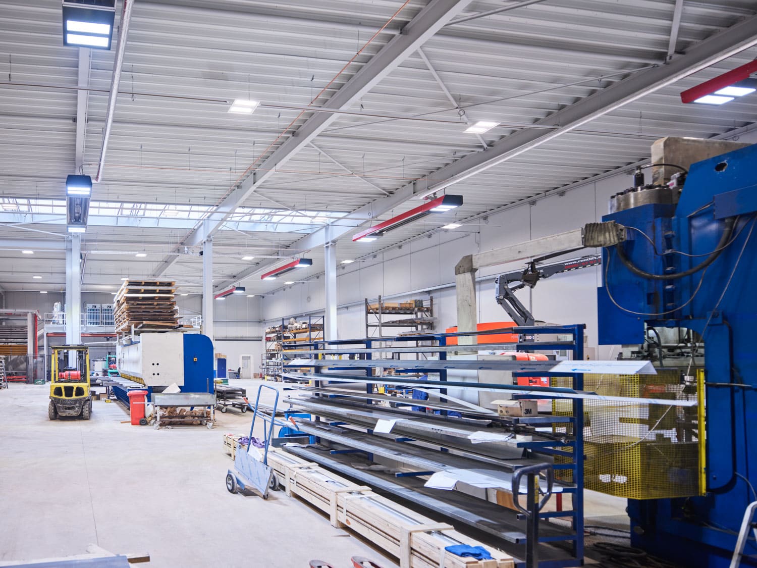 Industrial hall with hall heating from KÜBLER