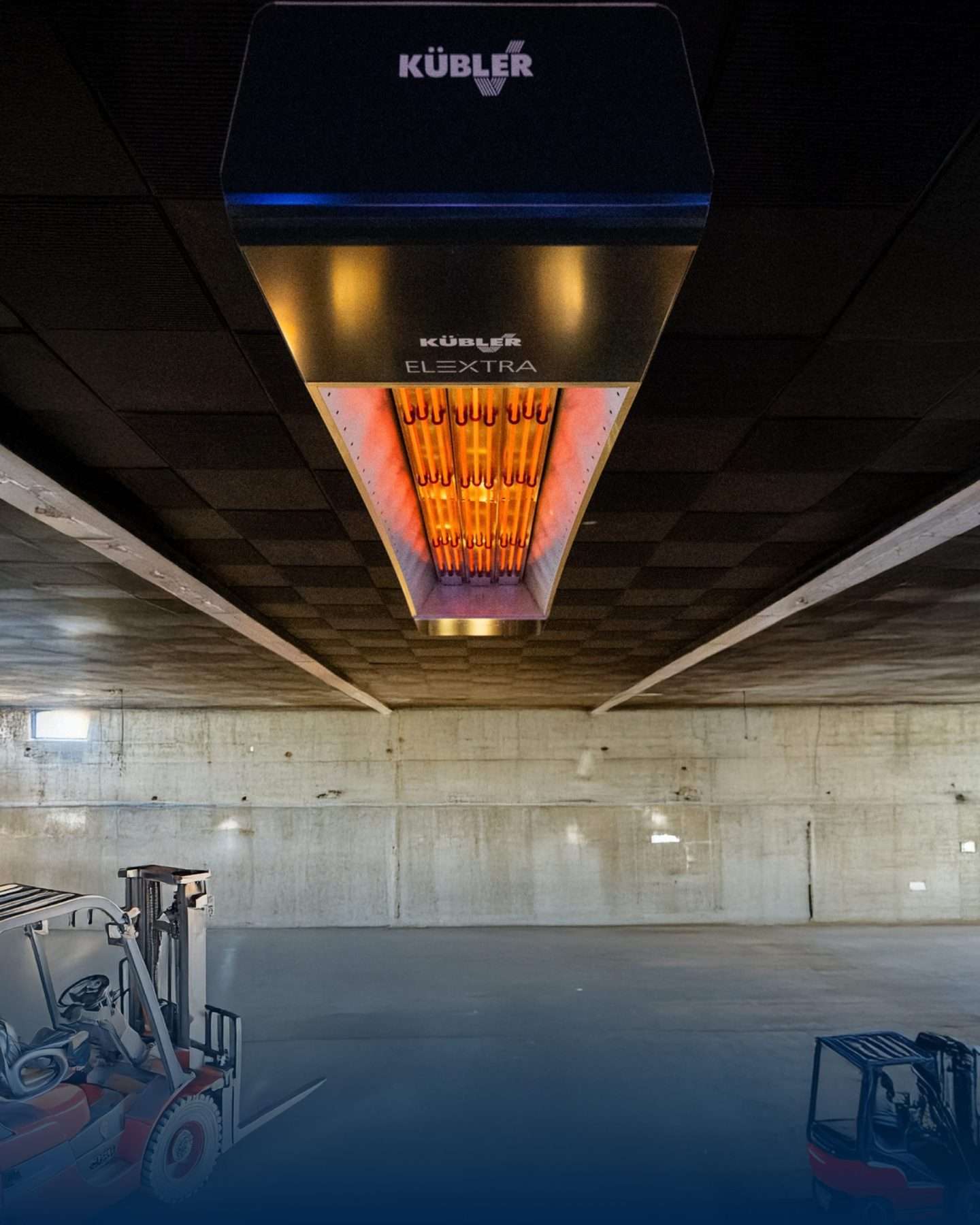 Industrihallopvarmning Kübler Elextra over gaffeltrucks