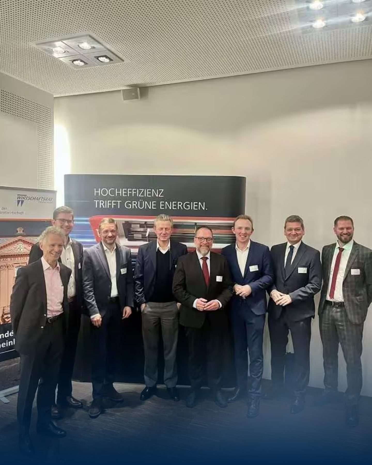 Kübler közösségi média grafika az infravörös csarnokfűtés előnyeiről